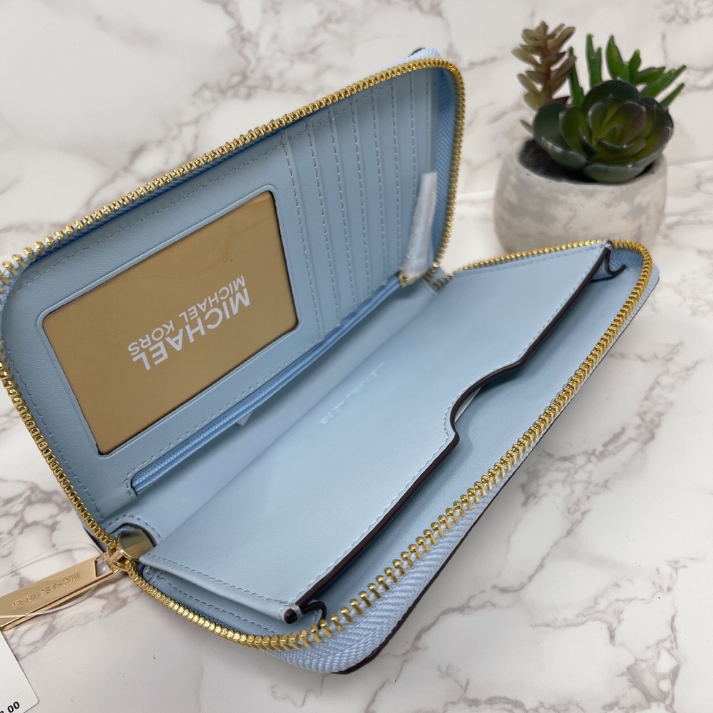 Michael Kors JST Large Flat Phone Wallet - Picture 7 of 8